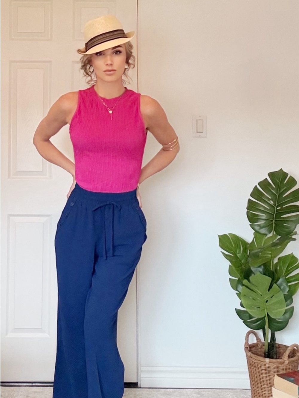 Fitted Pink Ribbed Tank Top - Women's Sleeveless Knit